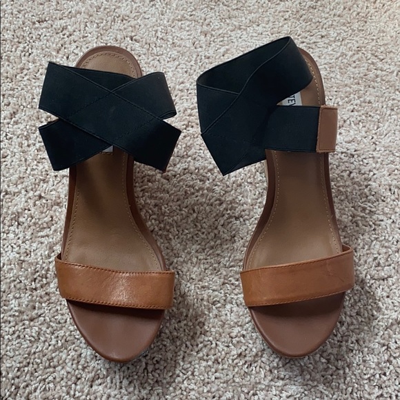 Steve Madden black brown cork Roperr wedges 8.5 - Picture 3 of 6